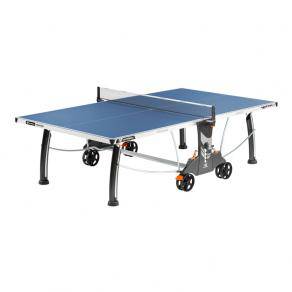 Всепогодный теннисный стол Cornilleau Sport 400M Crossover Outdoor (синий) Игровая поверхность: меламиновый полимерный композит 6 мм.
Ширина канта (отбортовки): 50 мм.
Сетка: встроенная, с регулировкой по высоте и натяжению нити, складывается/раскладывается автоматически.
Рама: прочная конструкция рамы из коррозионно-устойчивой стали с арочными ножками 100 x 60 мм.
Эластичные накладки на углах стола: есть.
Держатели для хранения 4 ракеток и 8-и мячей.
Сделано во Франции.
