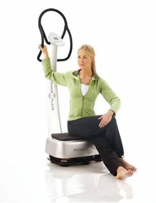 Виброплатформа Power Plate My3 Легко адаптируемая и наиболее экономичная конструкция.Вес тренажера:&nbsp; 57 кг.Размеры: 65 см x 82 см x 157 см.Максимальный вес пользователя: 120 кг.
